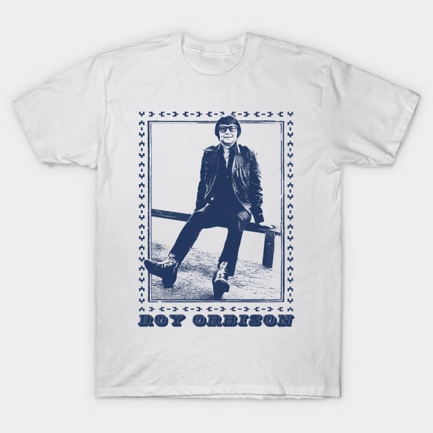 Roy Orbison / Retro Design Fan Art T-Shirt by DankFutura